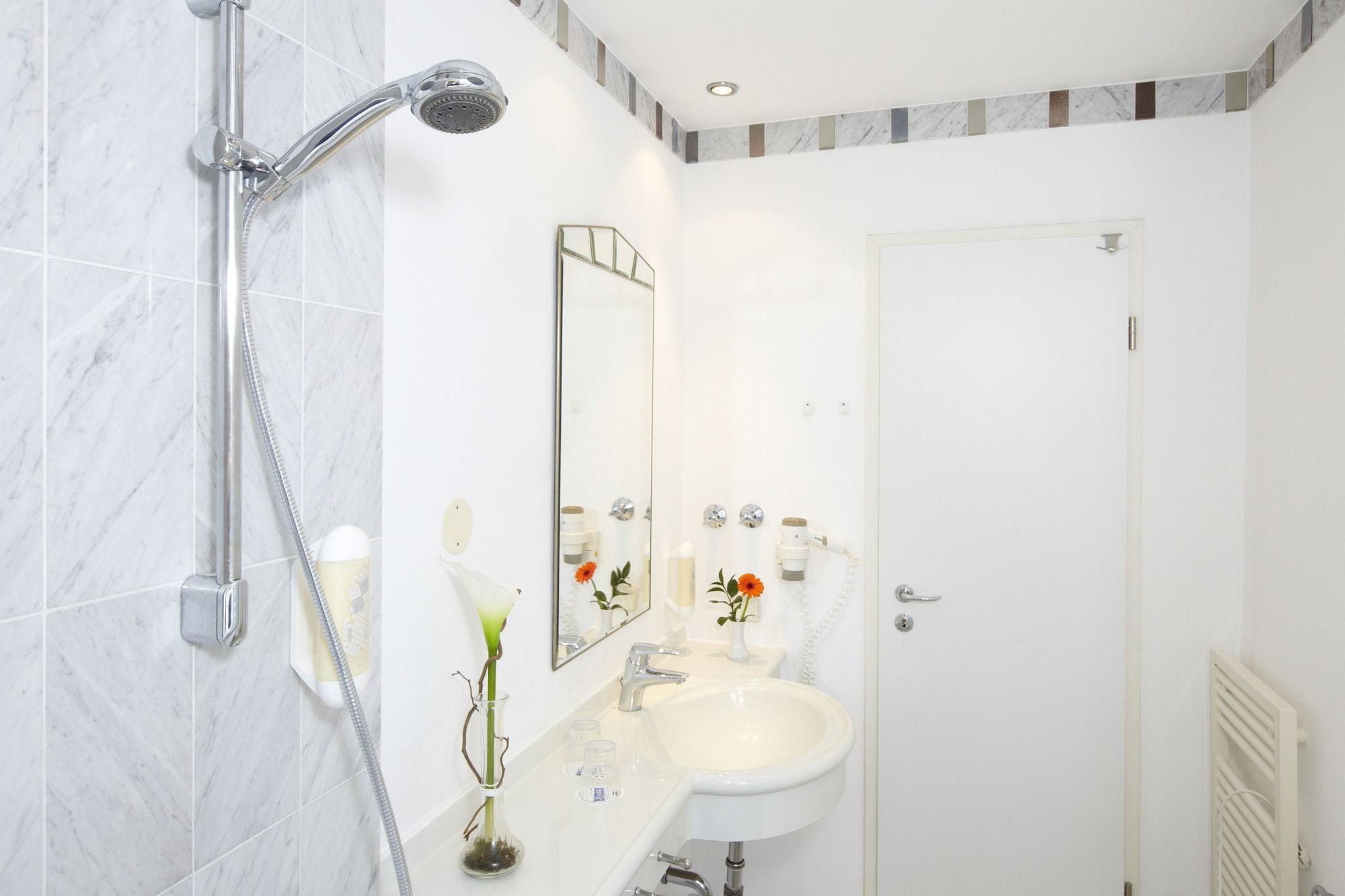 Meeressterne Hotel Residenz In Heringsdorf エクステリア 写真