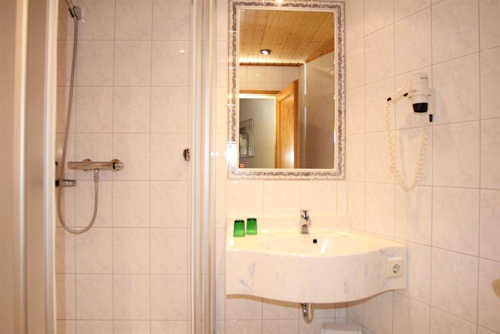 Meeressterne Hotel Residenz In Heringsdorf エクステリア 写真